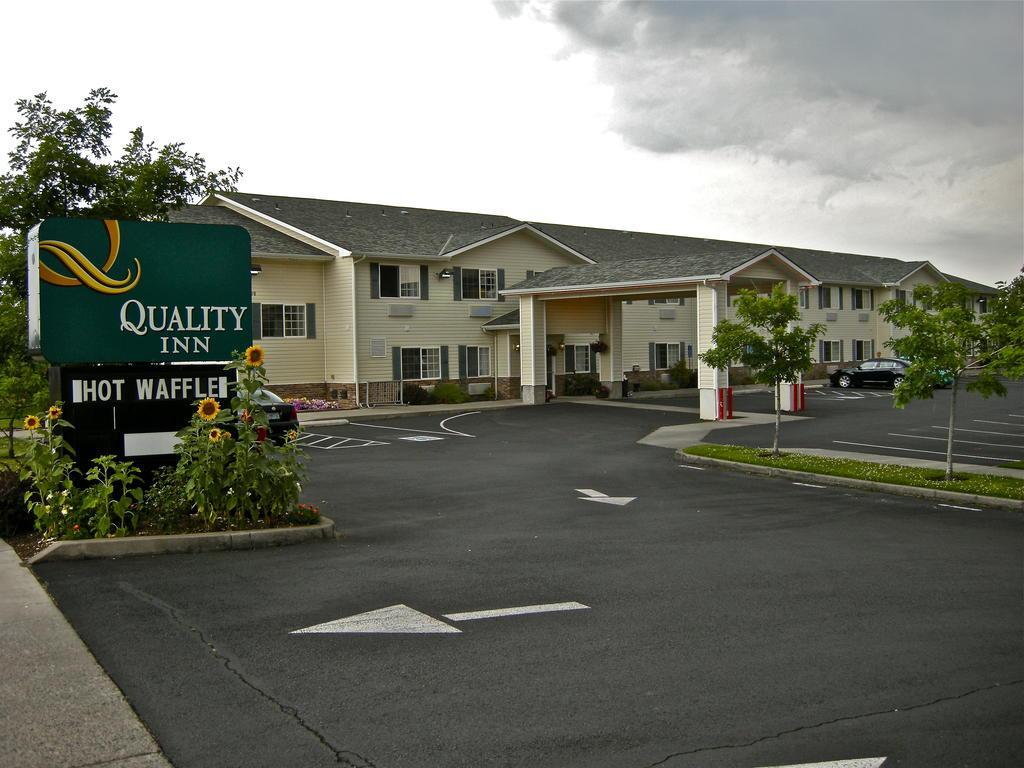 Quality Inn Bend Bagian luar foto
