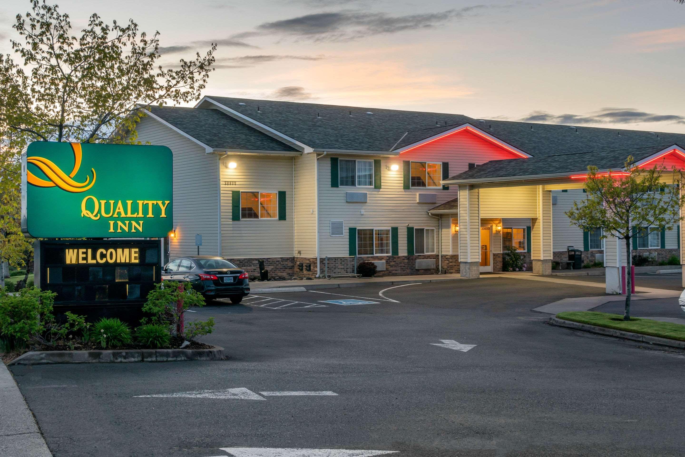 Quality Inn Bend Bagian luar foto